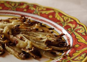 Andive gratinate cu cascaval si migdale